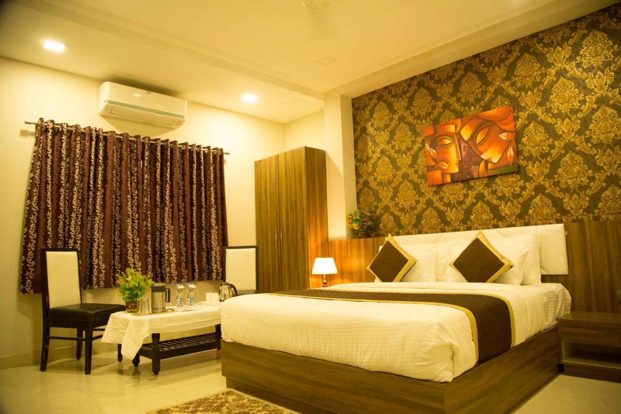 Hotel The Mewar Dabok ภายนอก รูปภาพ