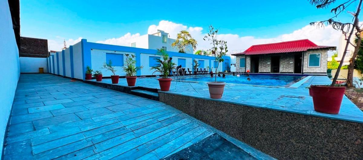 Hotel The Mewar Dabok ภายนอก รูปภาพ
