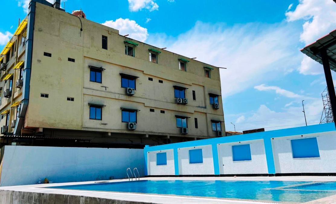 Hotel The Mewar Dabok ภายนอก รูปภาพ